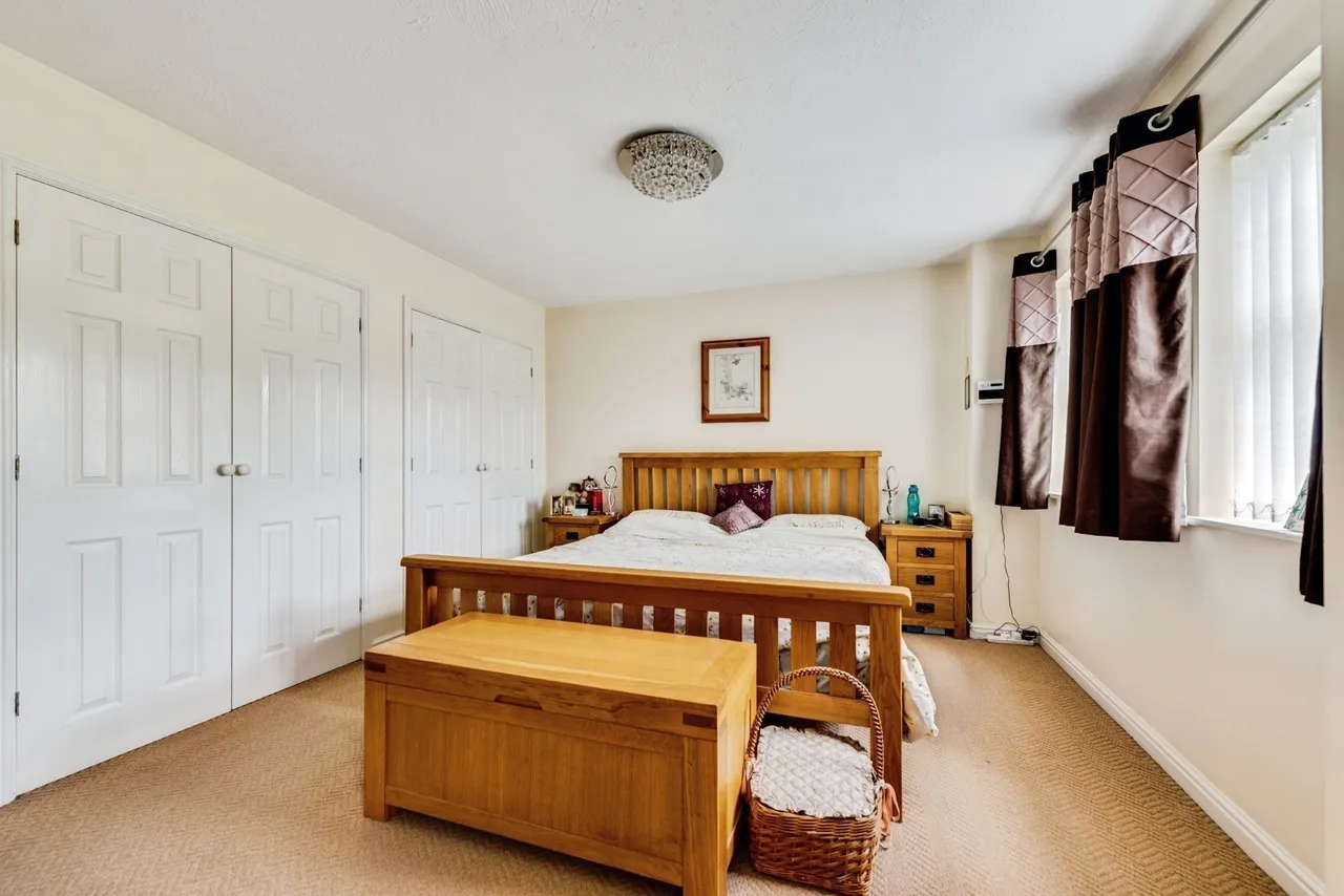 Warrener Close, Swindon, Wiltshire, SN25, photo 10