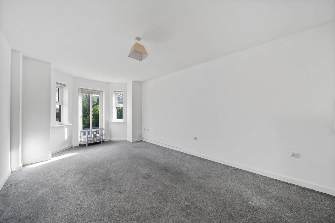 Apartment 4, 191 Wigan Road, Wigan, Ashton-In-Makerfield, WN4 9SL, photo 3