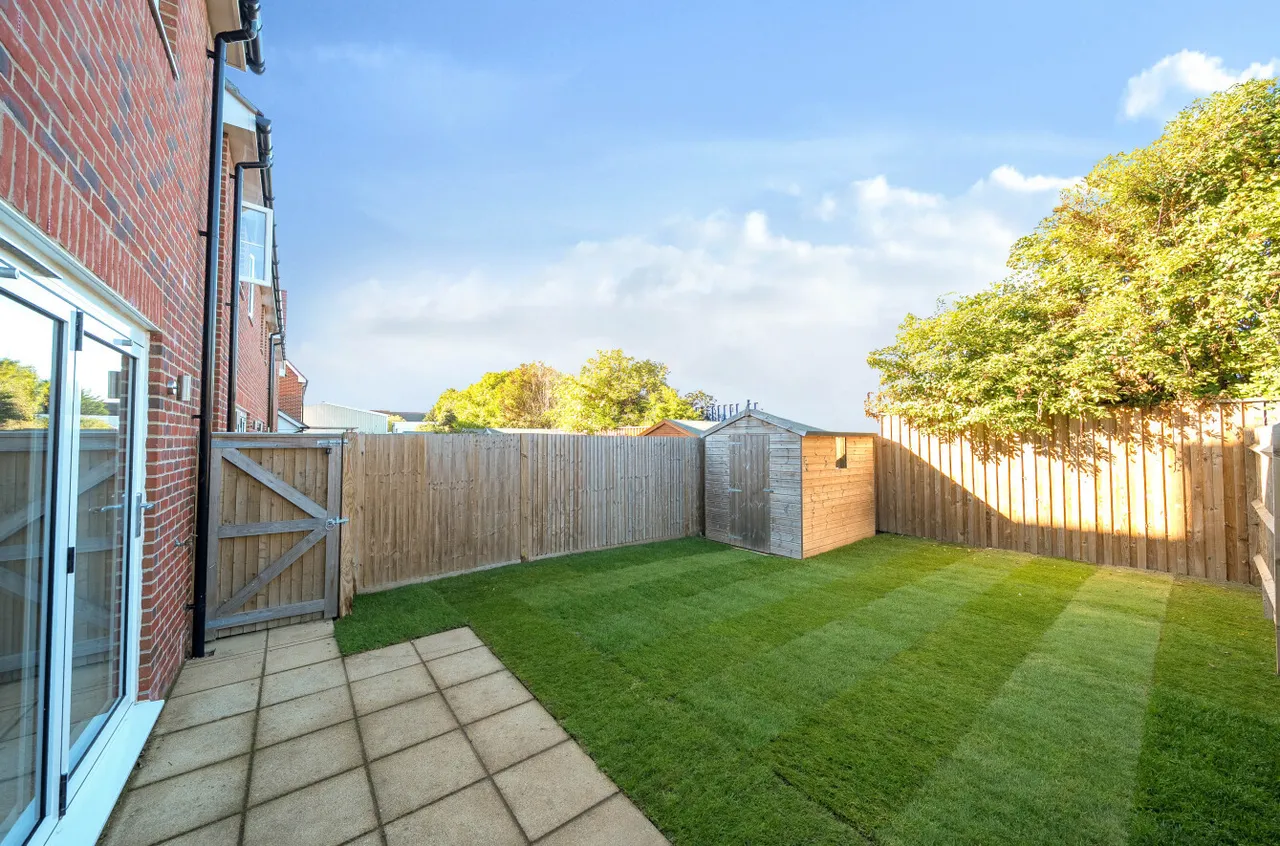 Angmering, BN16, photo 10