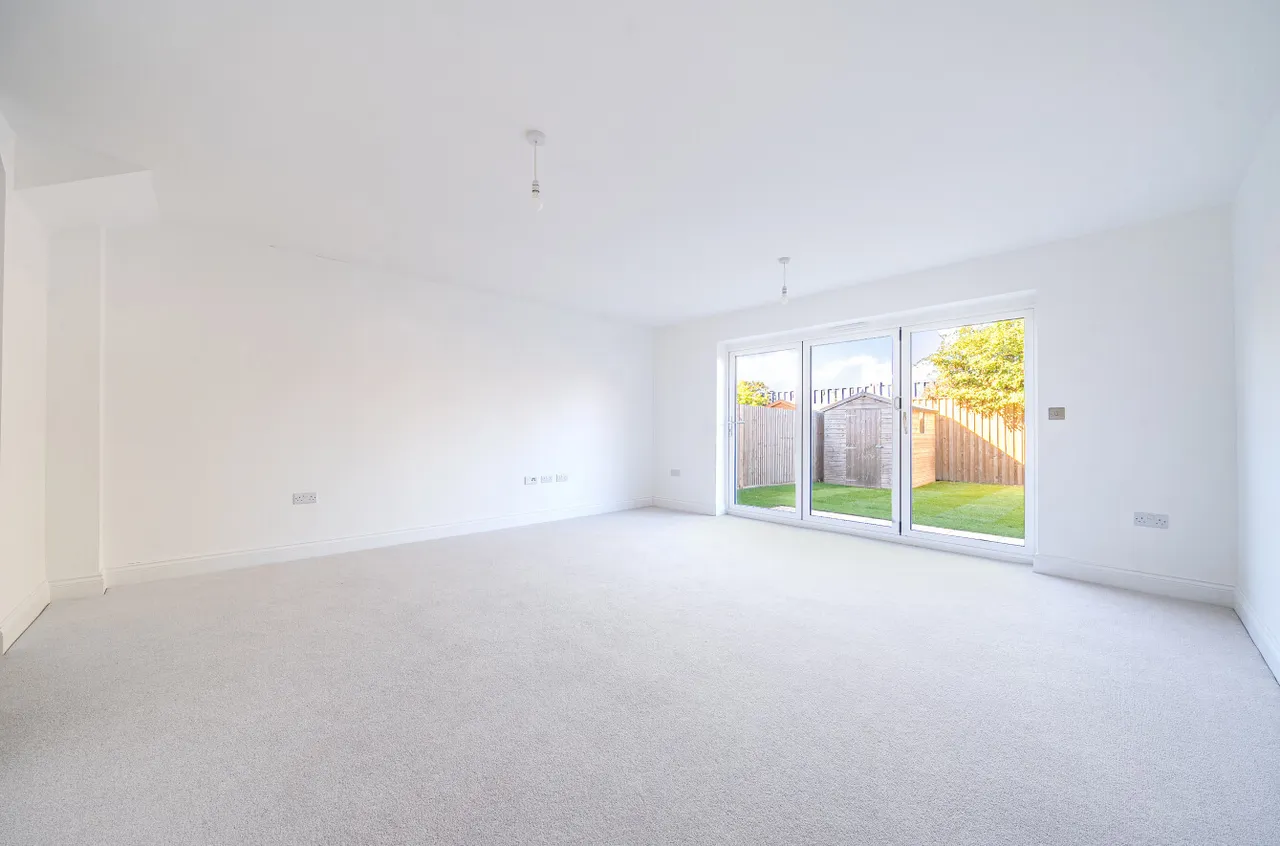 Angmering, BN16, photo 4