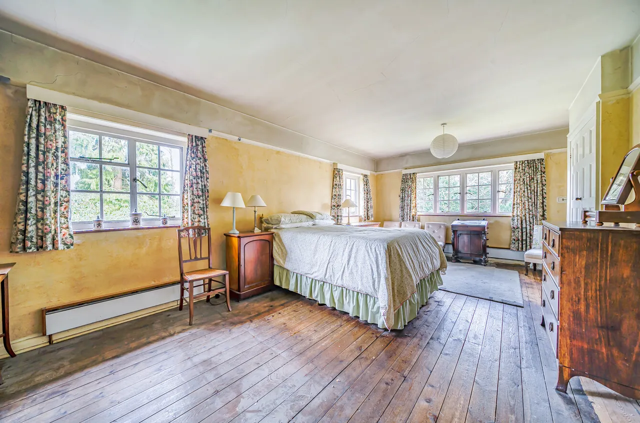 Walkers Ridge, Camberley, Surrey, GU15 2DF, photo 6