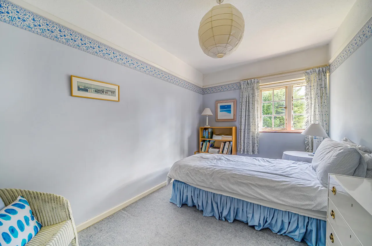 Walkers Ridge, Camberley, Surrey, GU15 2DF, photo 9