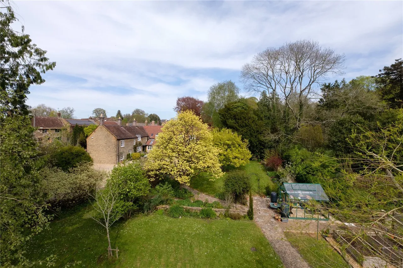 High Street, West Coker, BA22, photo 16