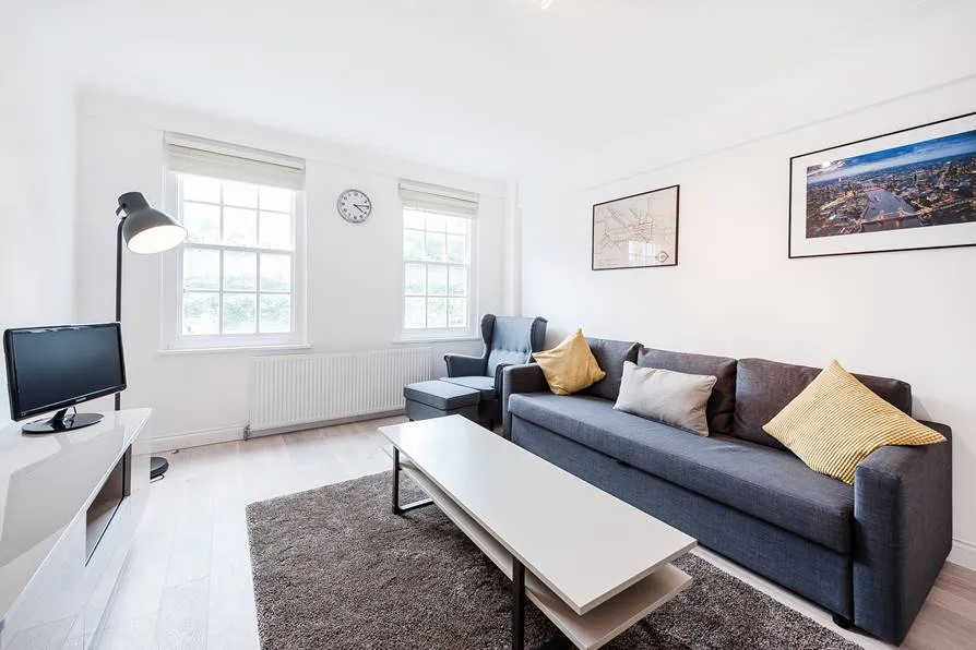 Eton College Road, London, NW3, photo 2