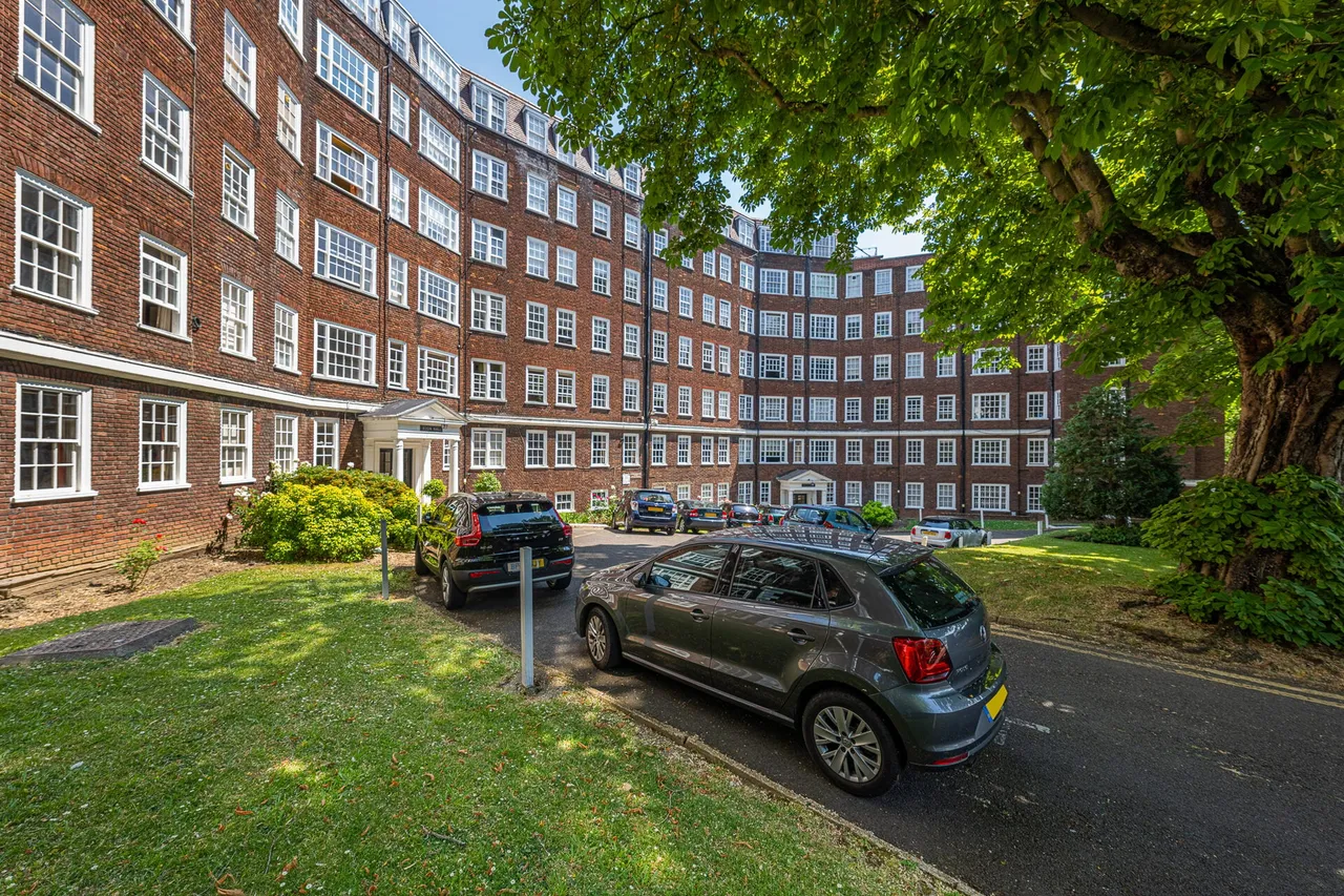Eton College Road, London, NW3, photo 11