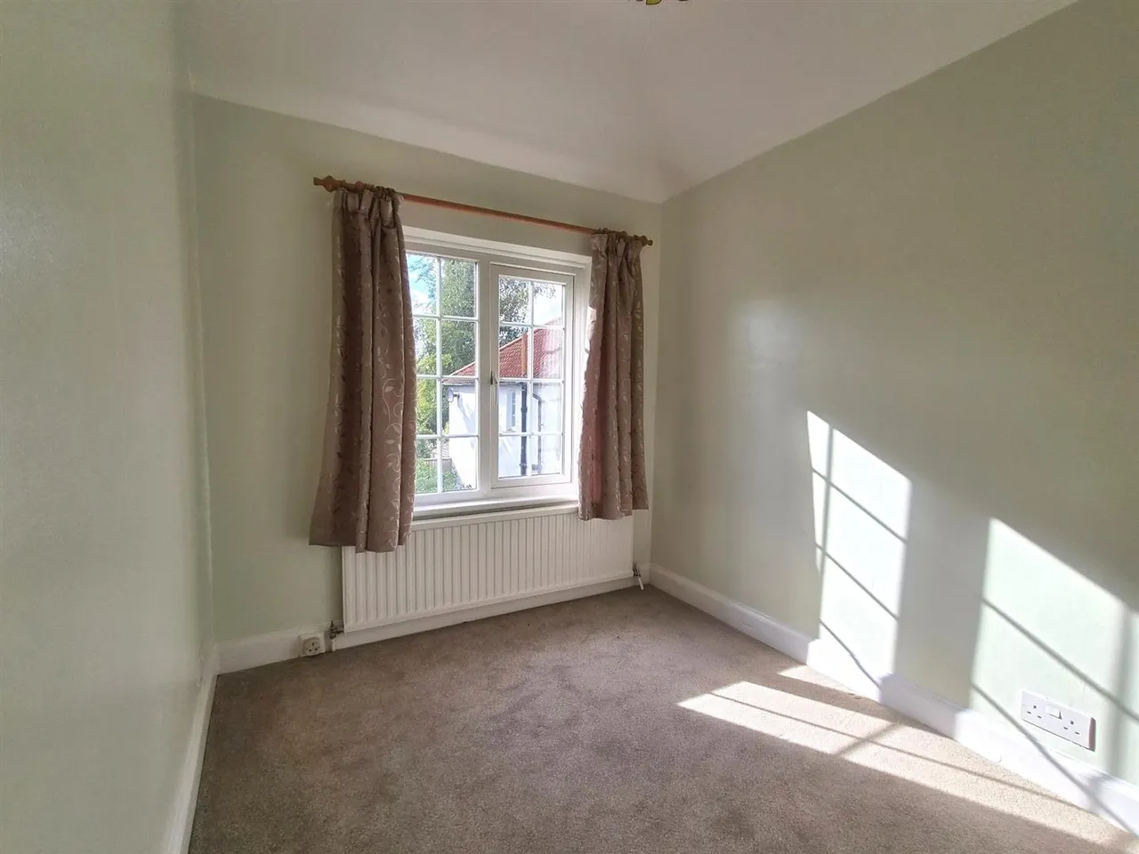 Downs Way, Bookham, KT23, photo 12
