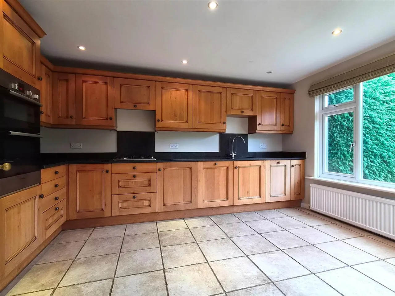 Downs Way, Bookham, KT23, photo 2