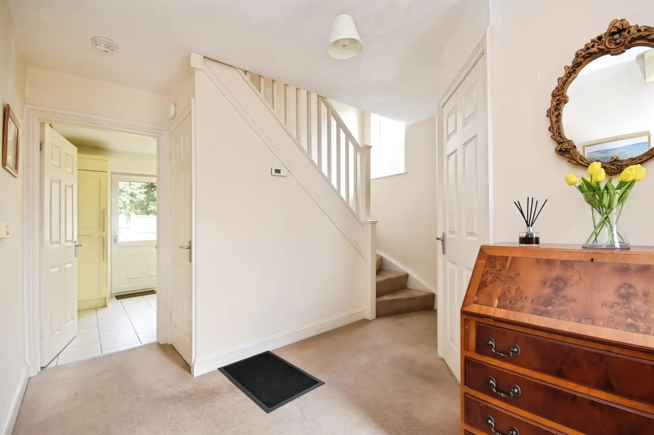 Brook Street, Brentwood, CM14, photo 14