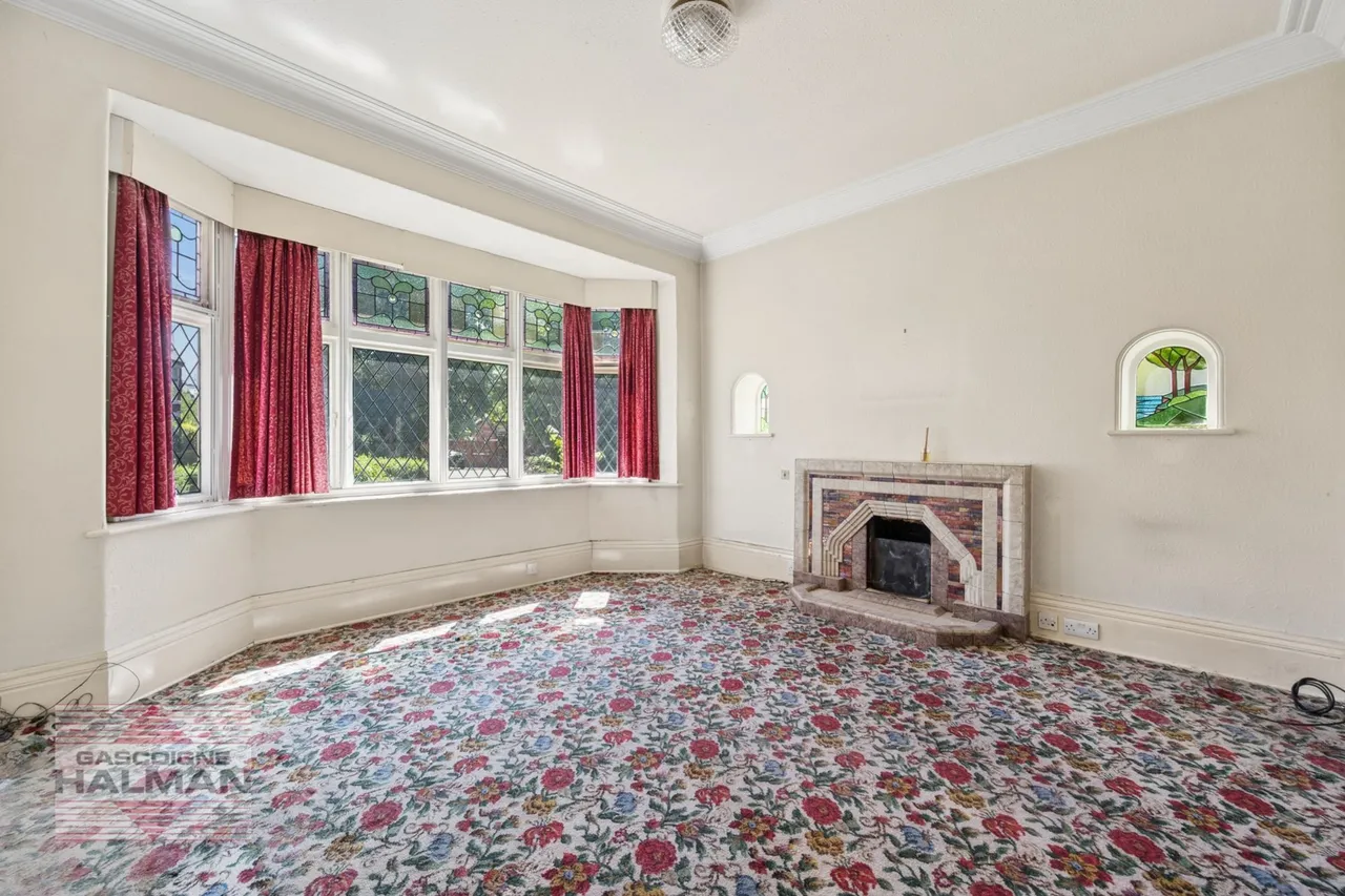 Priory Road, Sale, photo 6