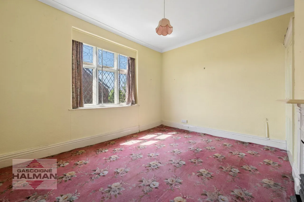 Priory Road, Sale, photo 21