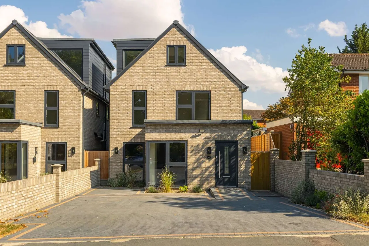 4 bed new development for sale — Nightingale Avenue, Cambridge, Cambridgeshire, CB1 8SG