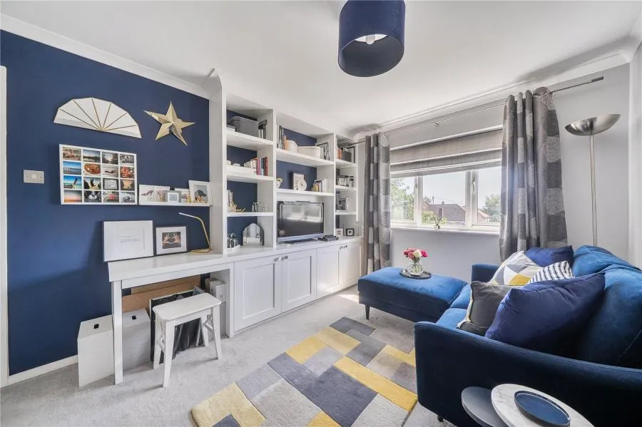 1 bed flat for sale, Seymour Way, Sunbury-On-Thames, TW16