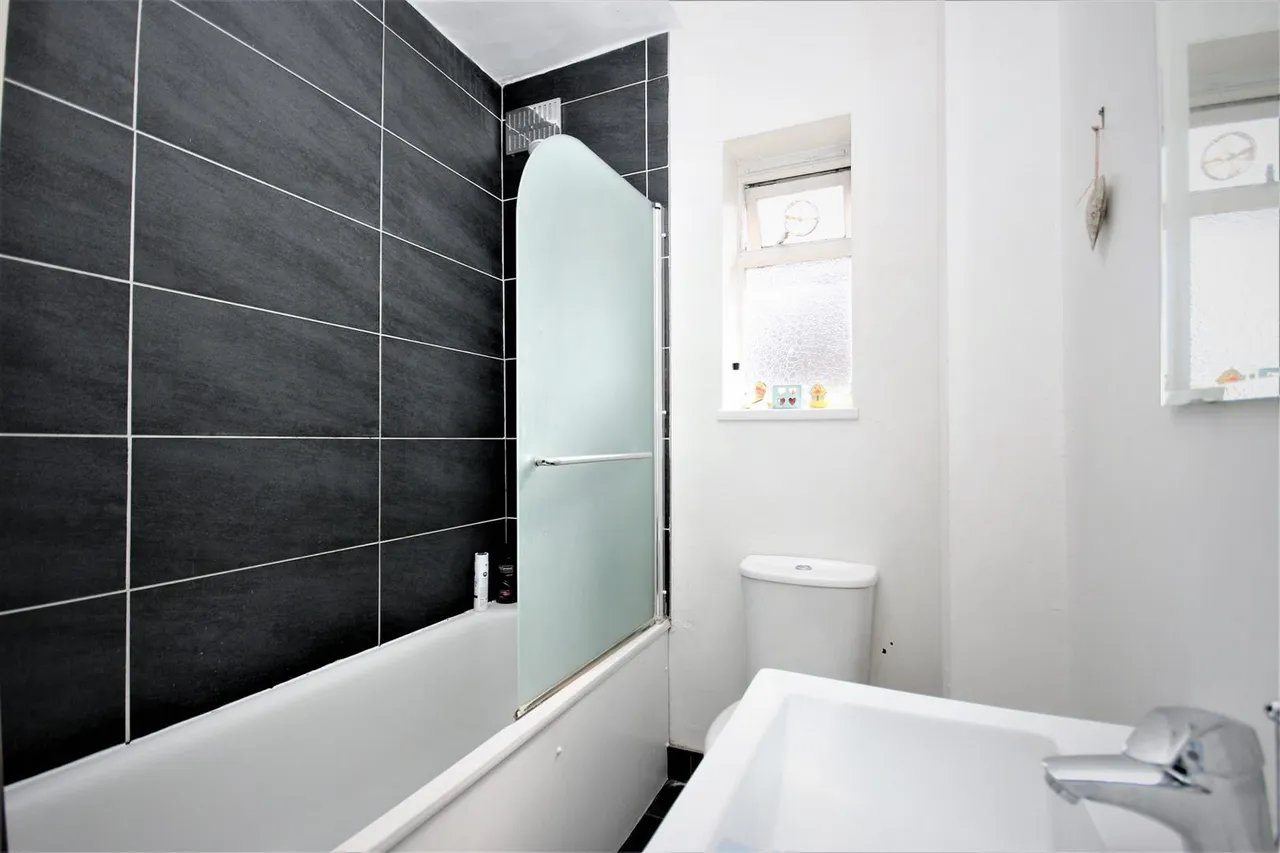 Wilberforce Road, London, N4, photo 10