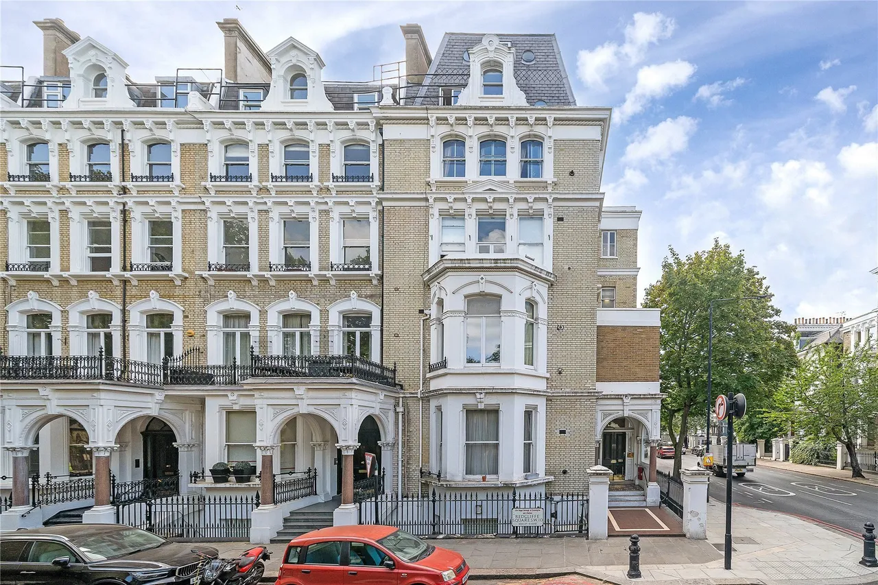 2 bed flat for sale — Redcliffe Square, Chelsea, SW10