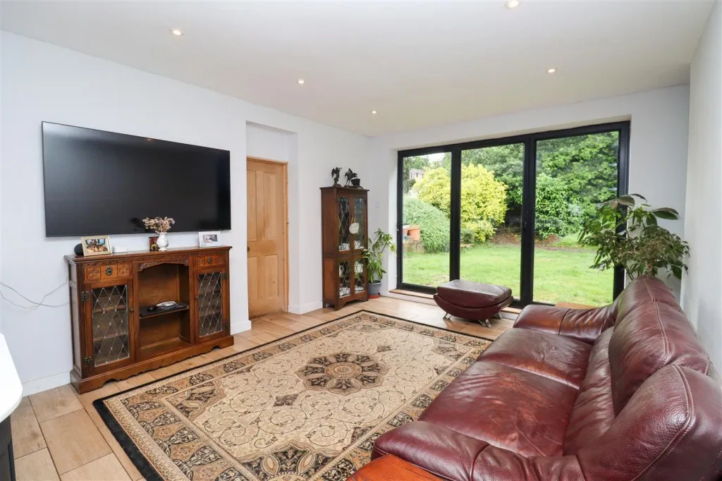 Farnborough Road, Farnborough, photo 8