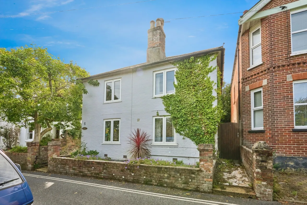 Elm Grove, Newport, PO30, photo 3