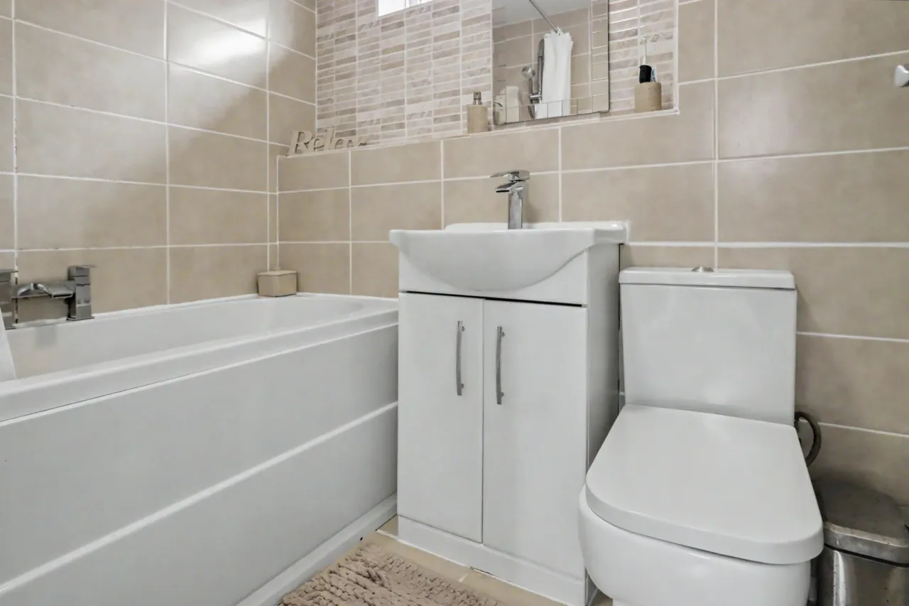 Buttermere Drive, Crewe, photo 13