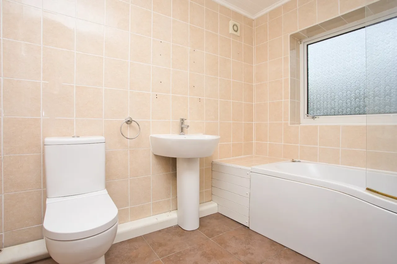 Burrow Road, Folkestone, CT19, photo 6