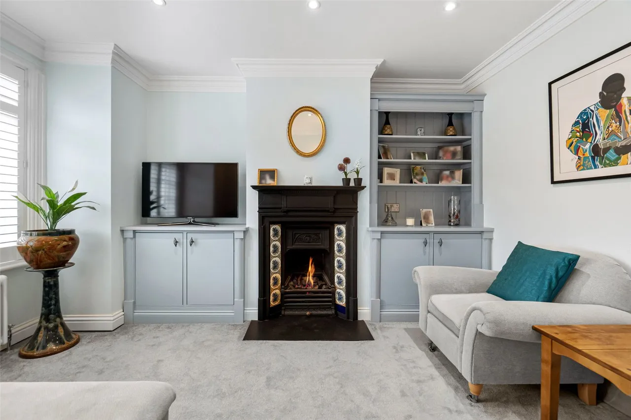 Coverts Road, Claygate, KT10 0LJ, photo 3
