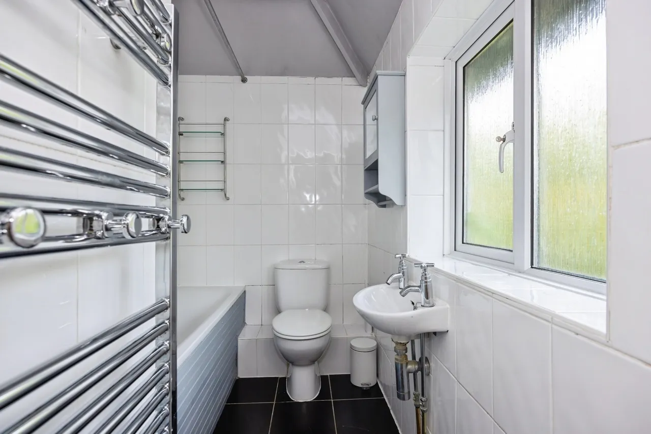 Sickle Road, Haslemere, GU27, photo 15