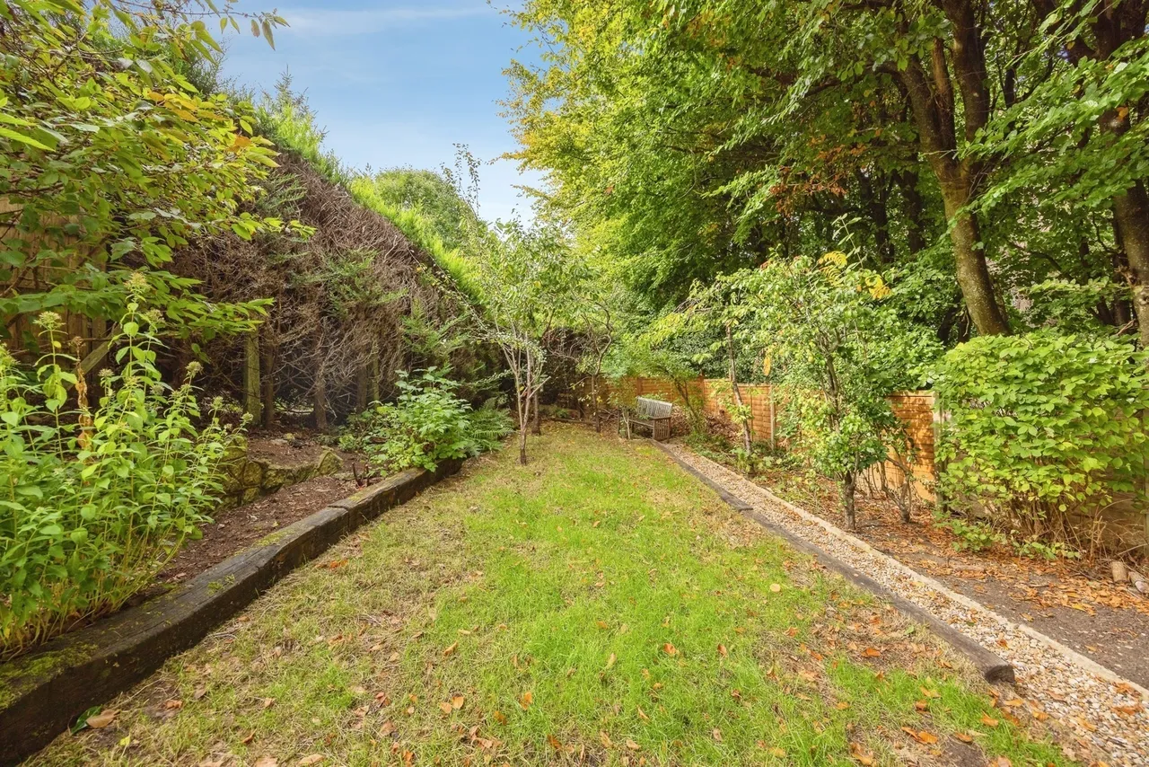 Sickle Road, Haslemere, GU27, photo 10