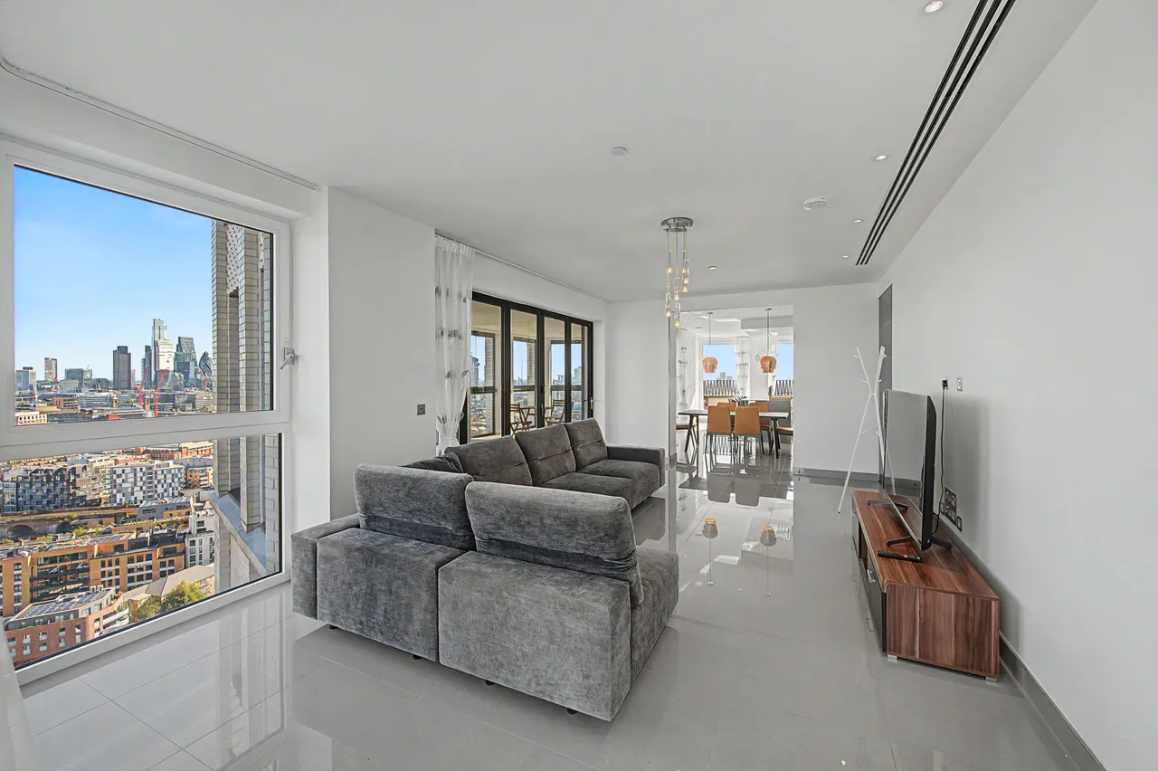 Apartment 137, Conquest Tower, 130 Blackfriars Road, London, photo 3