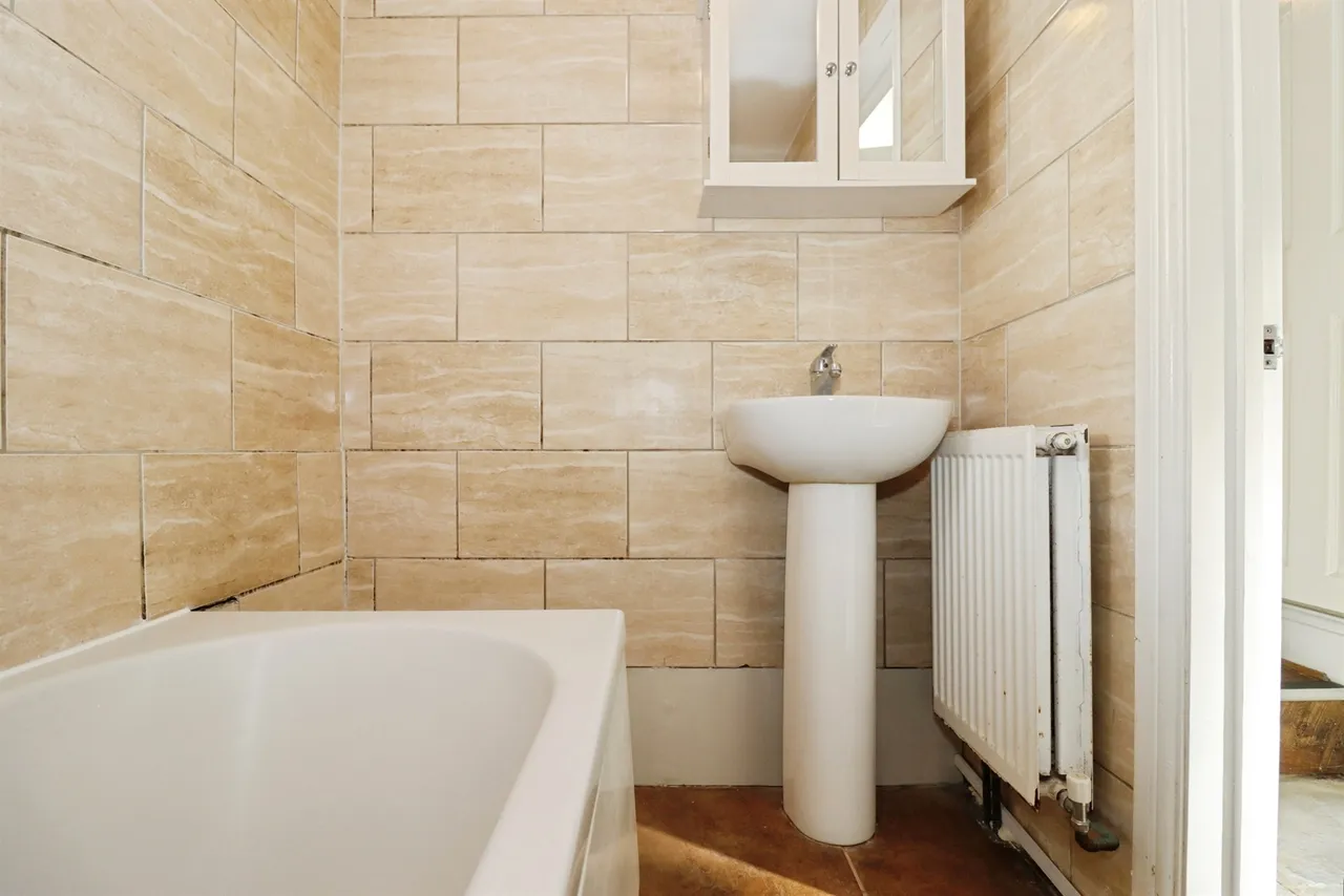 Tower Road North, Bristol, BS30, photo 7