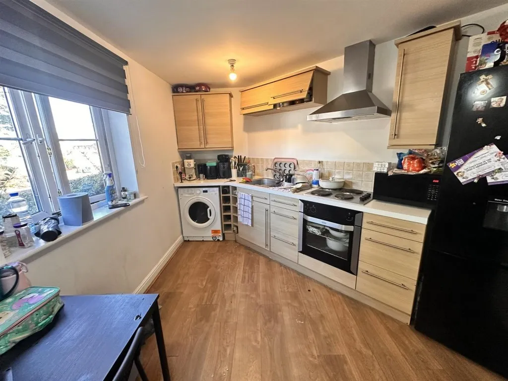 Kingsway, Oldbury, B68, photo 9
