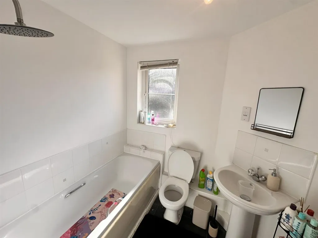Kingsway, Oldbury, B68, photo 11