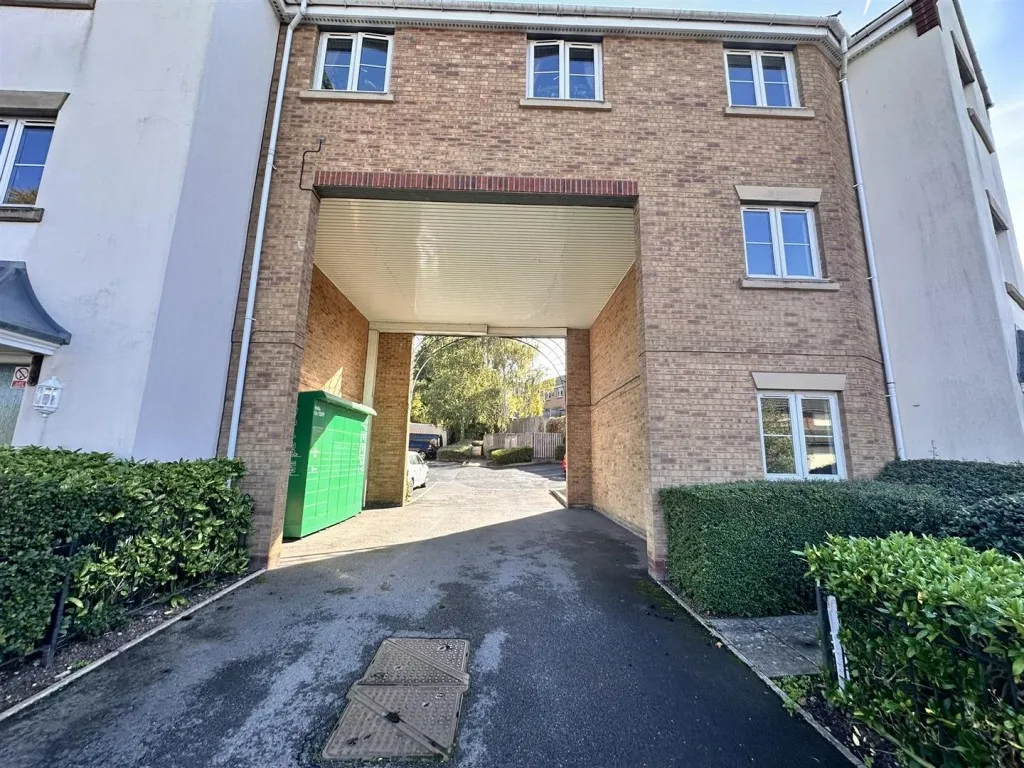 Kingsway, Oldbury, B68, photo 15