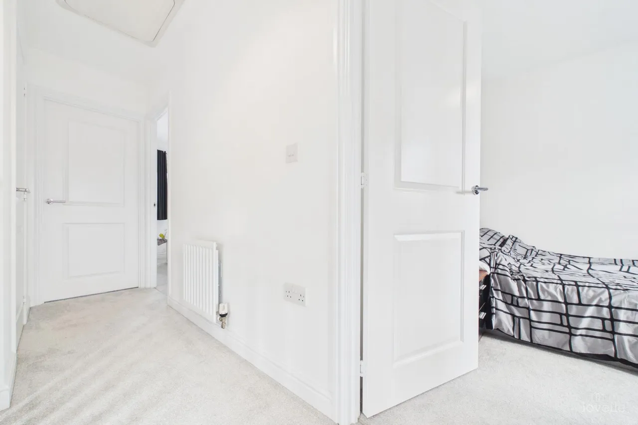 Clipson Crest, Barton-Upon-Humber, DN18, photo 8