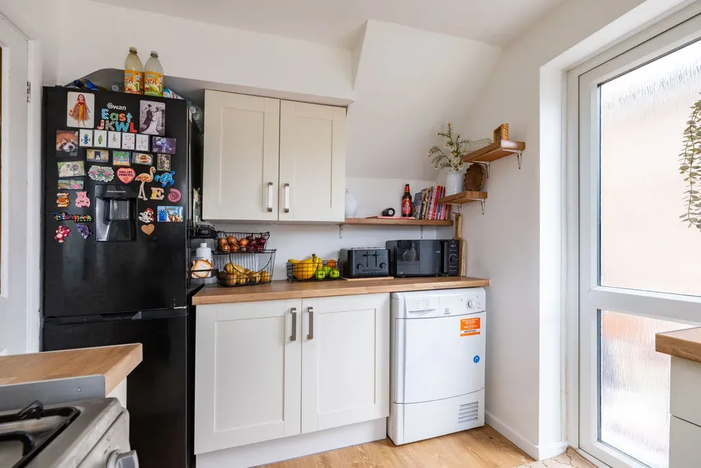 Wye Close, Bletchley, Milton Keynes, Buckinghamshire, MK3 7PJ, photo 16