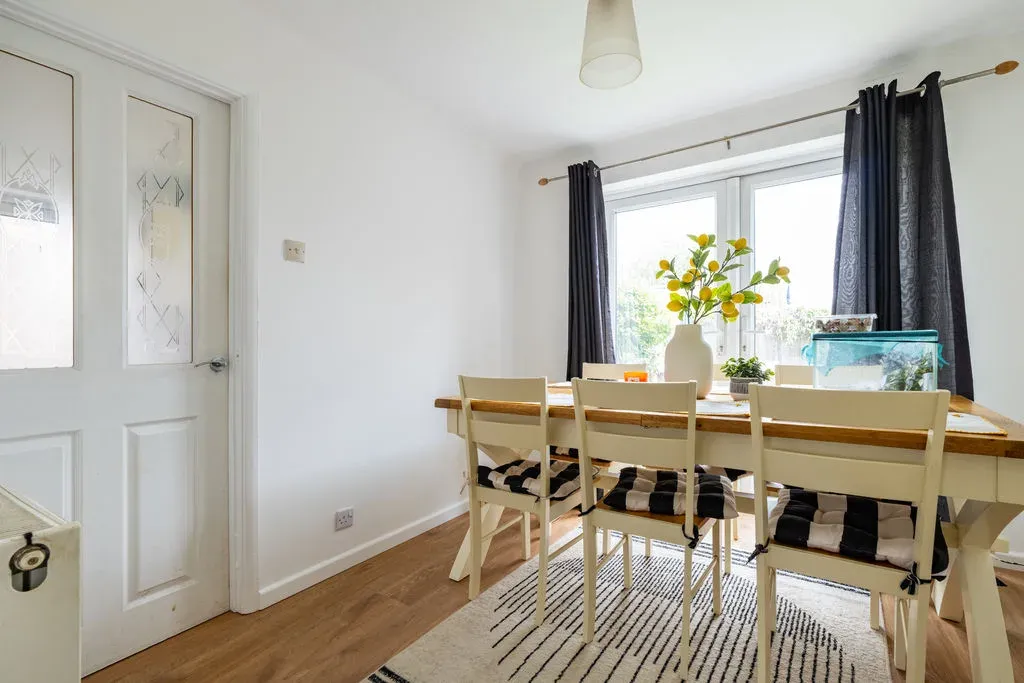 Wye Close, Bletchley, Milton Keynes, Buckinghamshire, MK3 7PJ, photo 4