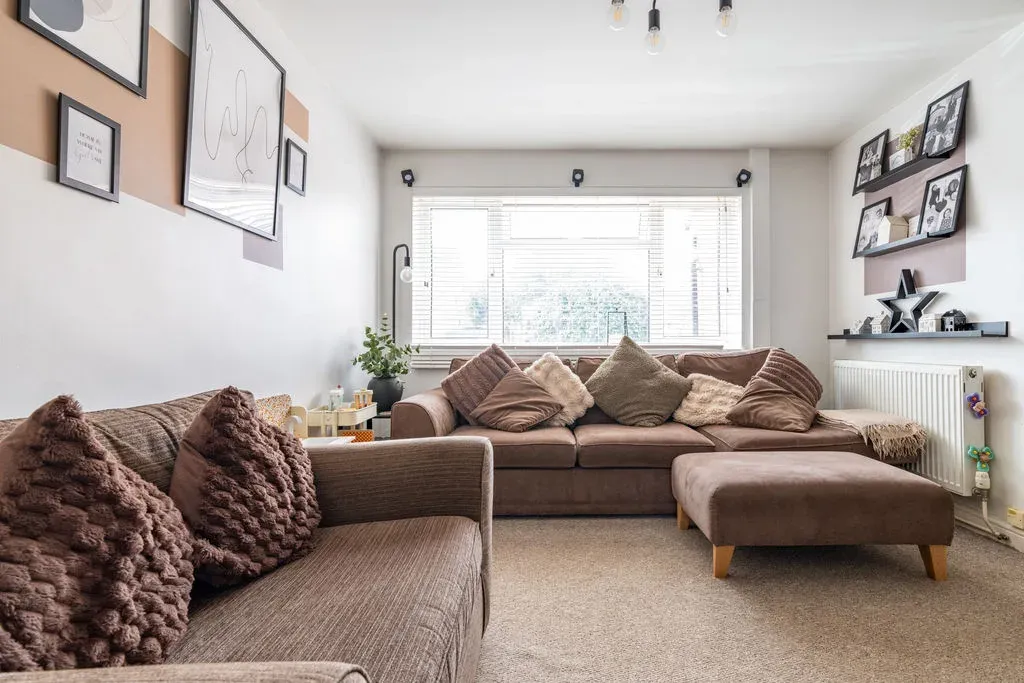Wye Close, Bletchley, Milton Keynes, Buckinghamshire, MK3 7PJ, photo 9