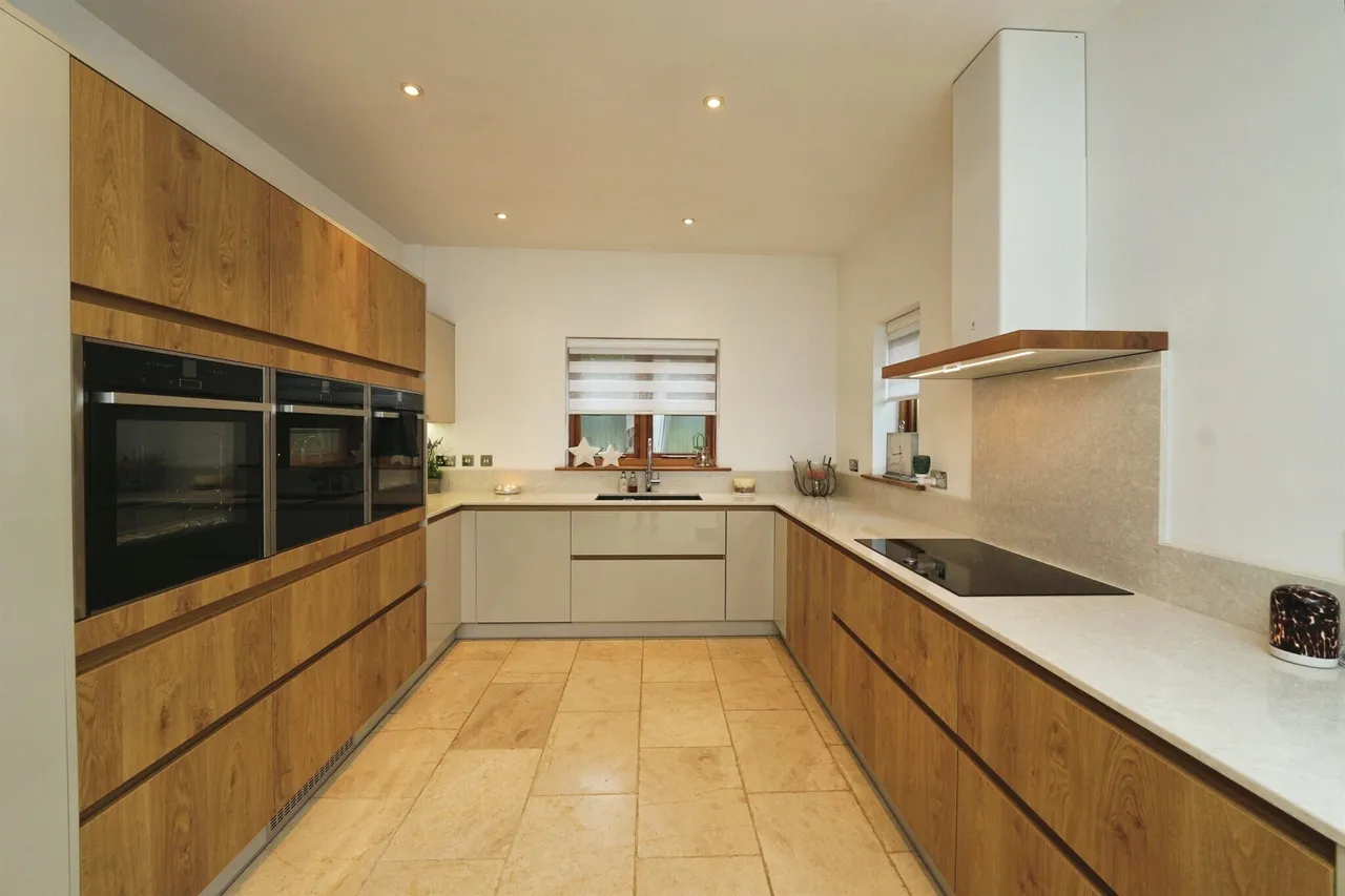 Earlswood Road, Chepstow, NP16, photo 4