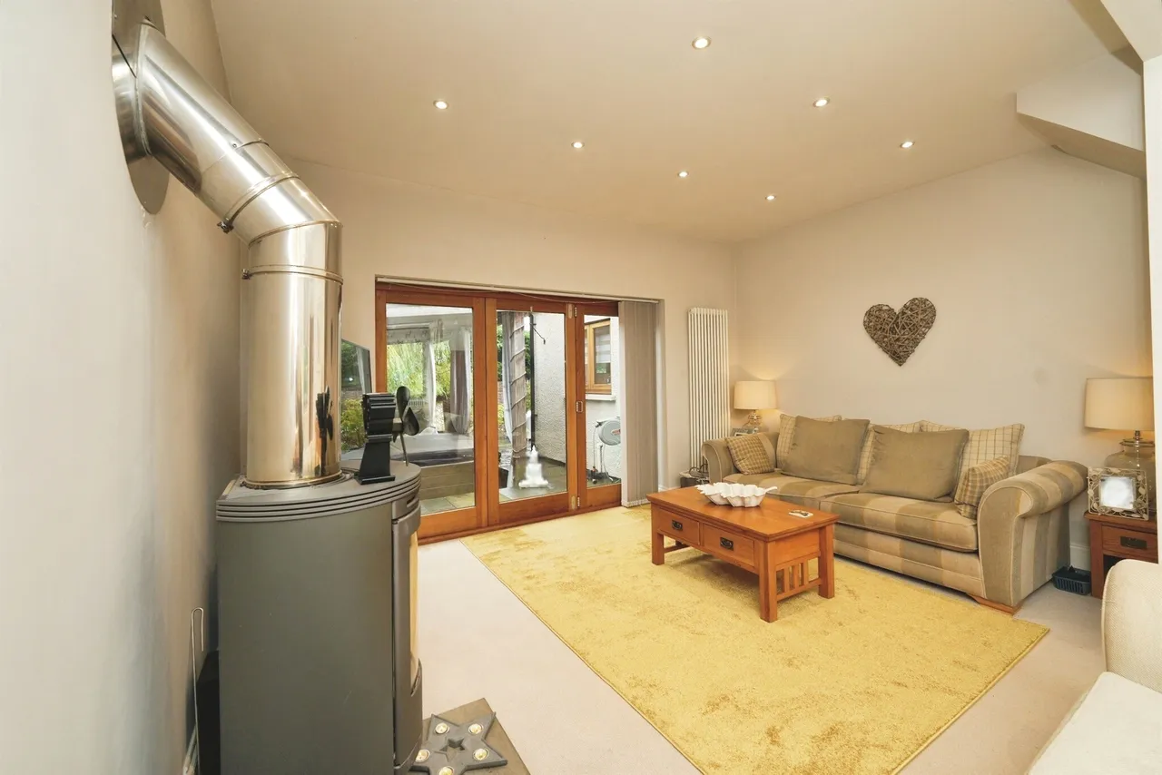 Earlswood Road, Chepstow, NP16, photo 11
