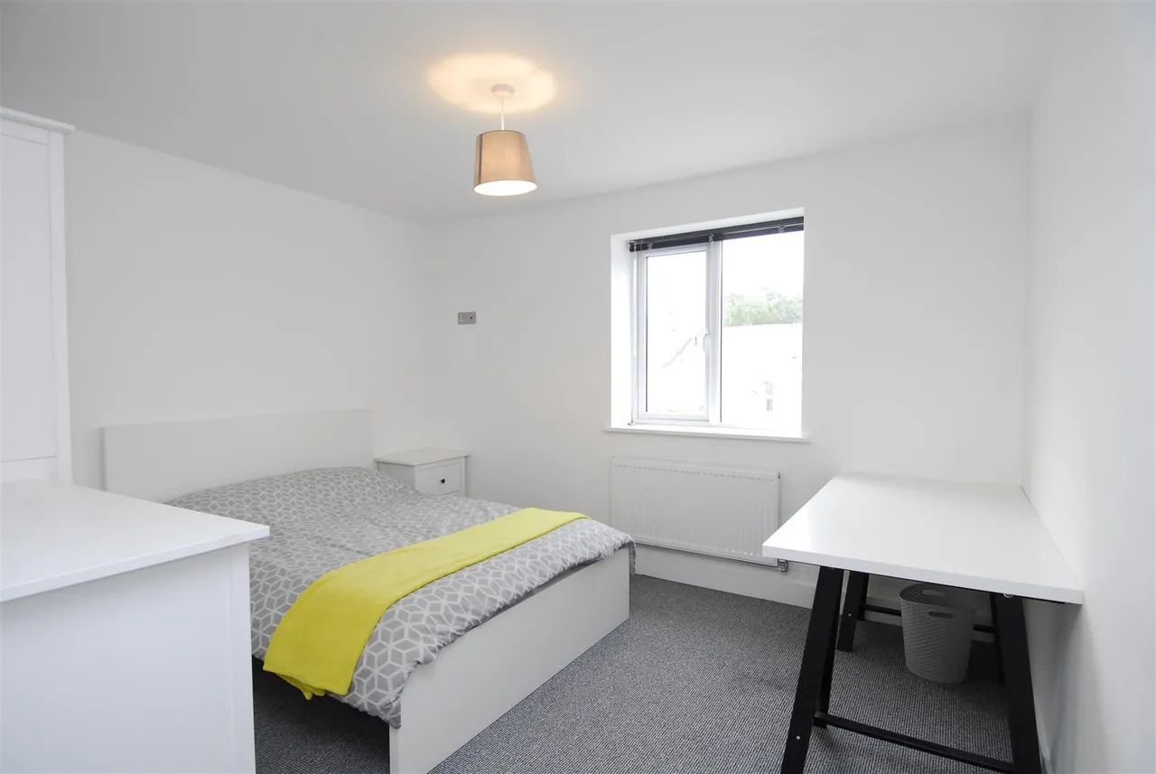 Belgrave Manor Apt, Plymouth, photo 4