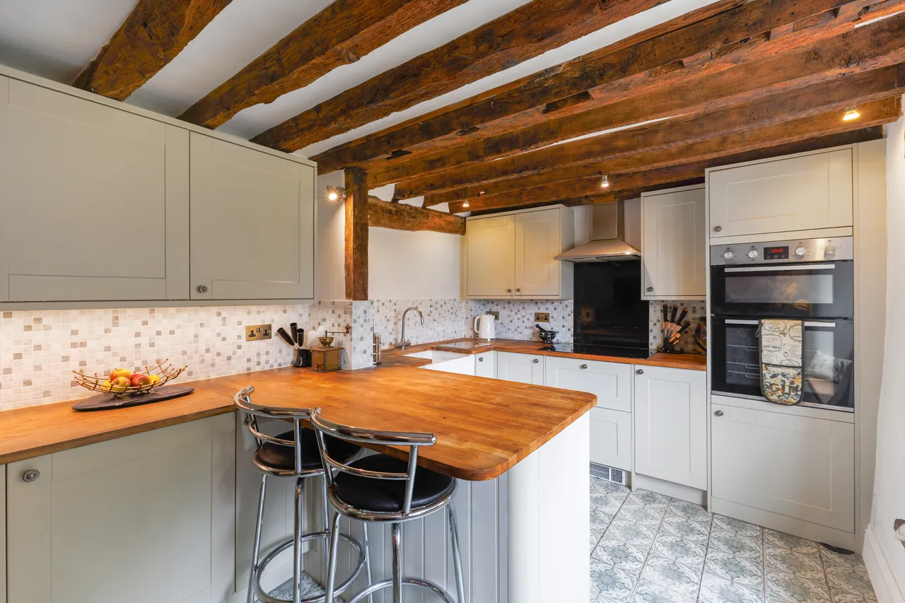 Bath Road, Frocester, GL10, photo 3