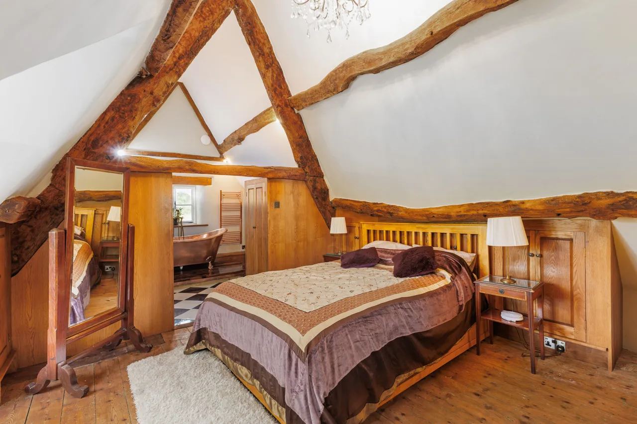 Bath Road, Frocester, GL10, photo 7
