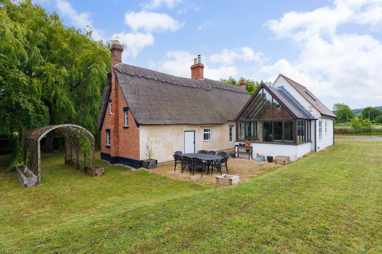 Bath Road, Frocester, GL10, photo 17