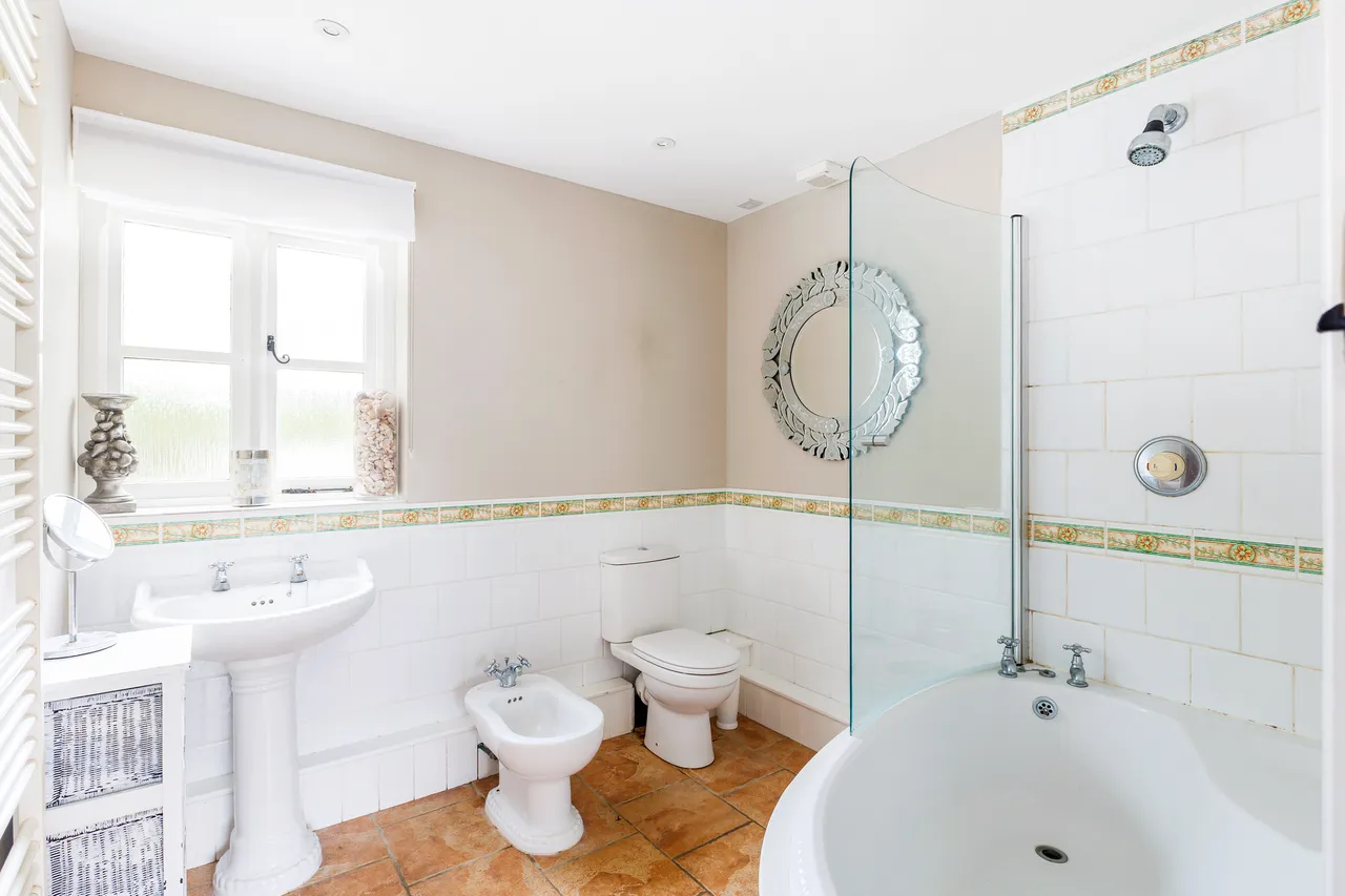 Bath Road, Frocester, GL10, photo 15