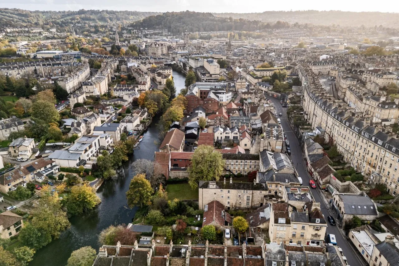 Paragon, Bath, BA1, photo 2
