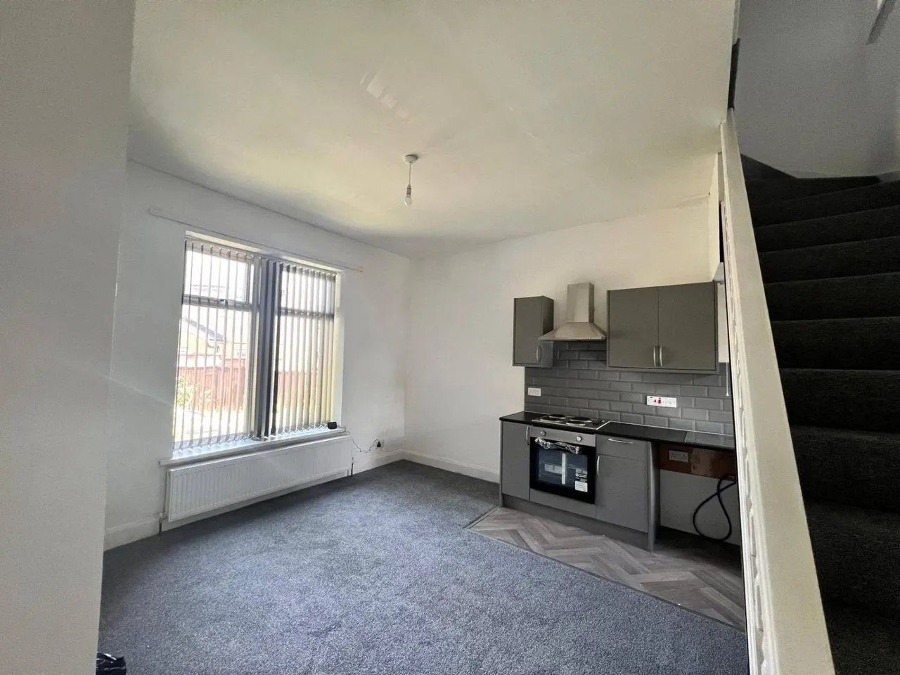 Surrey Street, Batley, WF17, photo 4