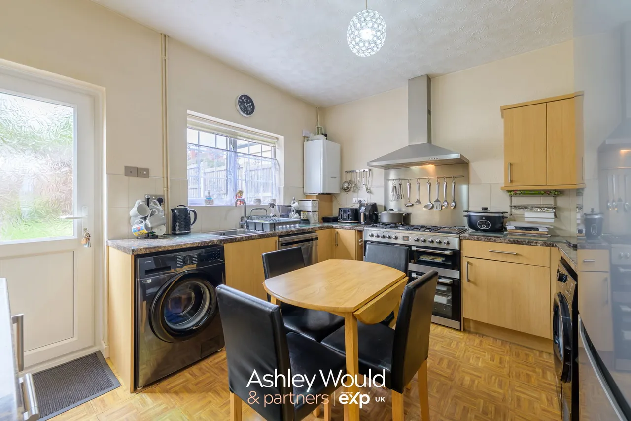 Beecher Road, Halesowen, B63, photo 3