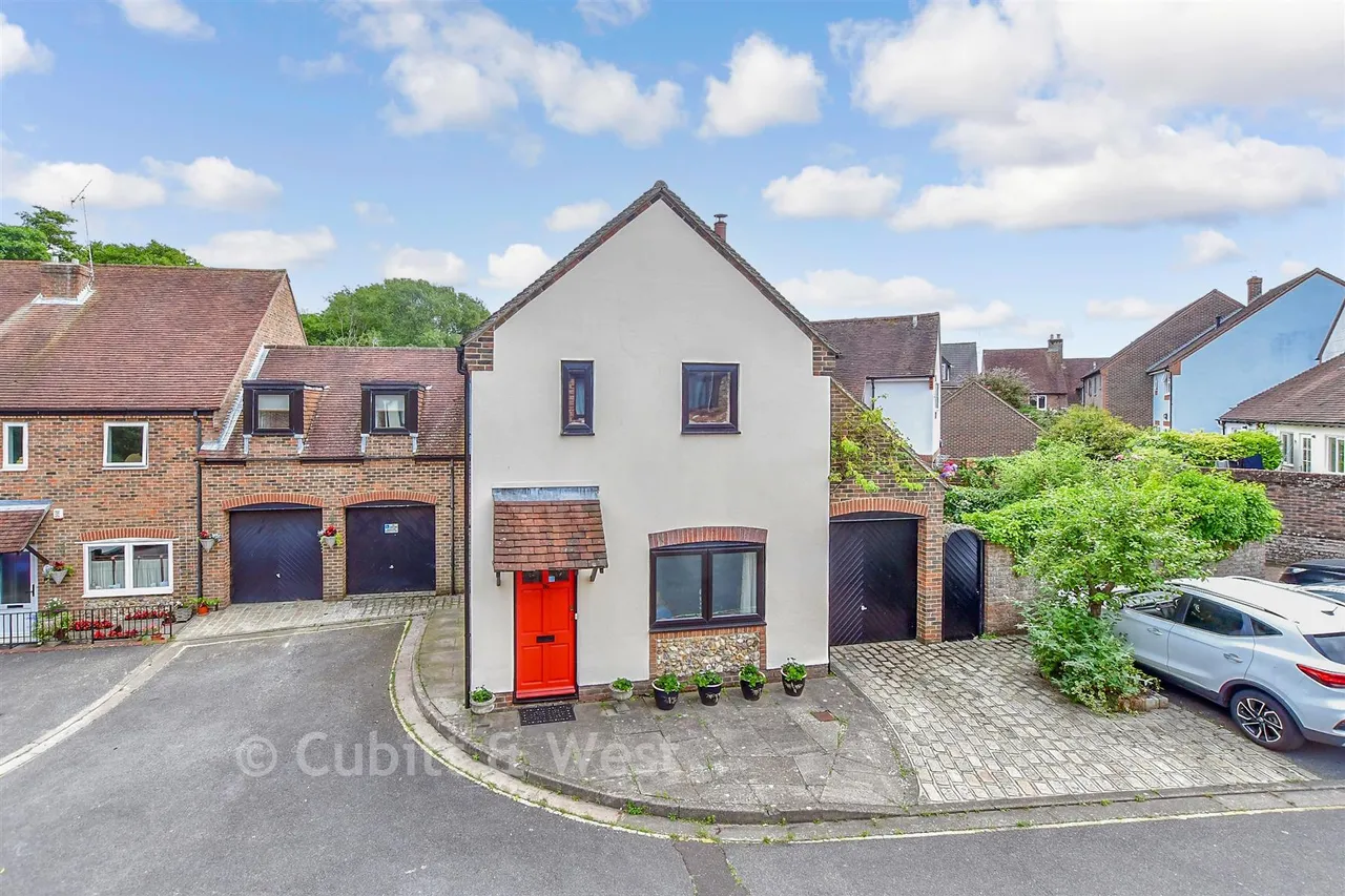 3 bed house for sale, Spring Gardens, Emsworth, PO10