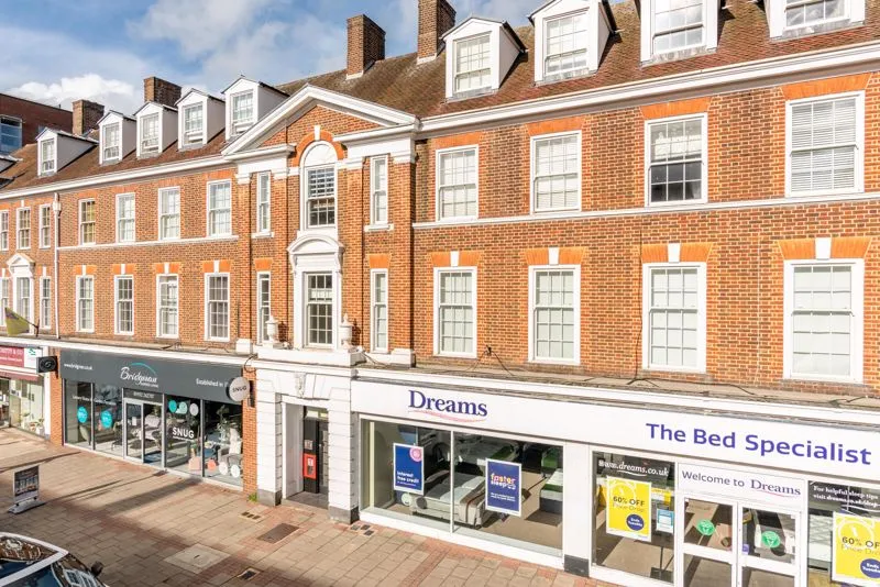 1 bed flat for sale, New Zealand Avenue, Walton-On-Thames, KT12