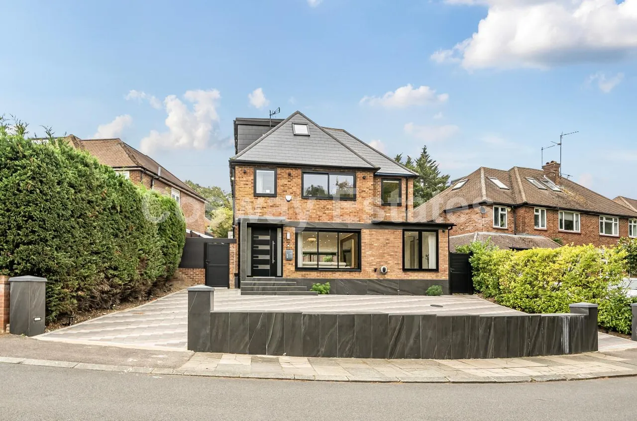 5 bed house for sale — Reddings Close, Mill Hill, NW7, London