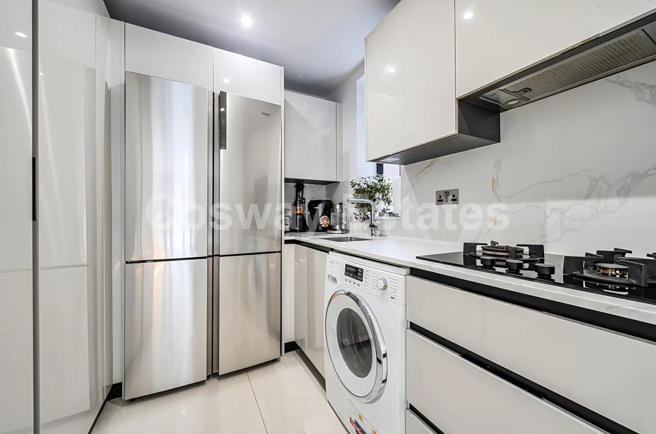 Reddings Close, Mill Hill, NW7, London, photo 8