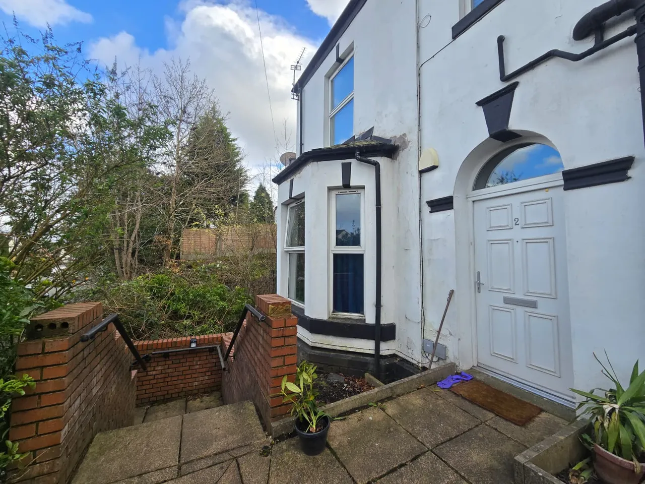 2 bed flat for sale, Bury Old Road, Prestwich, M25