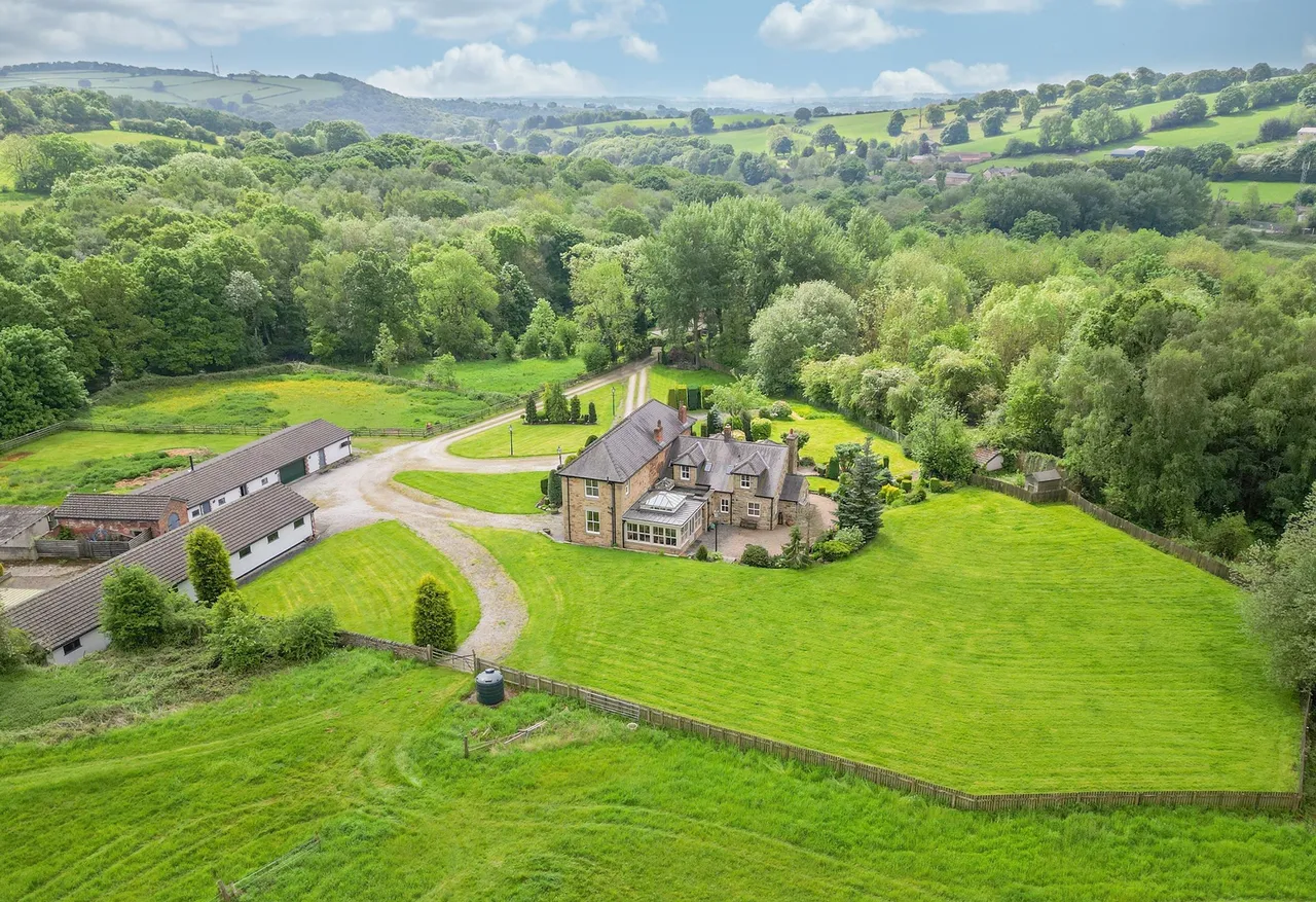 Halfacre Lane, Dronfield, S18, photo 49
